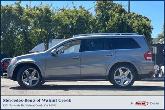 Used 2010 Mercedes-Benz GL 550 4MATIC image 1