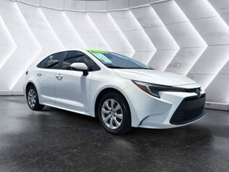 Used 2023 Toyota Corolla LE image 1