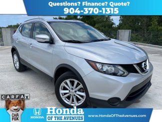 Used 2018 Nissan Rogue Sport SV image 1