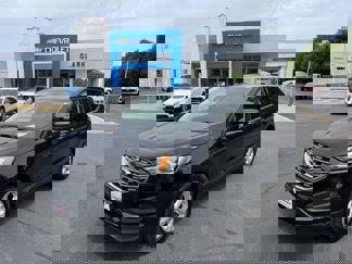 Used 2020 Ford Edge SE image 1