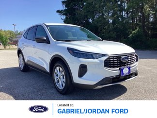 New 2025 Ford Escape Active image 1