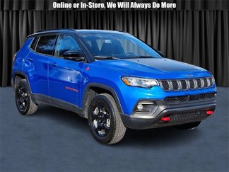 Used 2023 Jeep Compass Trailhawk w/ Trailhawk Convenience Group image 1