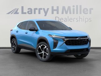 New 2025 Chevrolet Trax RS w/ Driver Confidence Package image 1