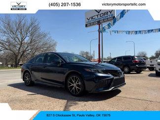 Used 2021 Toyota Camry SE image 1
