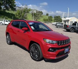 Used 2023 Jeep Compass Limited image 1