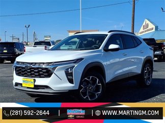 New 2025 Chevrolet Trax LT w/ Driver Confidence Package image 1