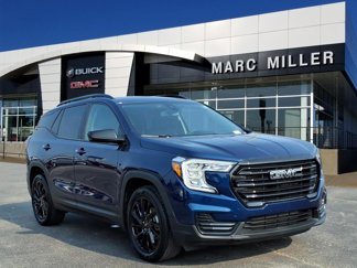 Used 2023 GMC Terrain SLE w/ Driver Convenience Package image 1