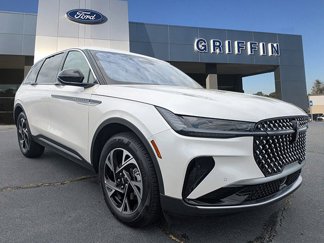 New 2025 Lincoln Nautilus Premier image 1