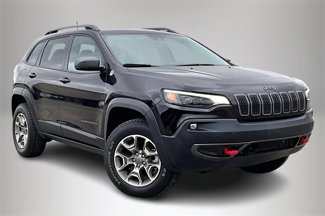 Used 2021 Jeep Cherokee Trailhawk image 1
