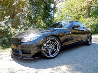 Used 2014 BMW Z4 sDrive35is image 1