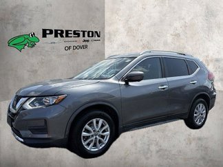 Used 2018 Nissan Rogue SV image 1