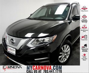 Used 2017 Nissan Rogue SV image 1