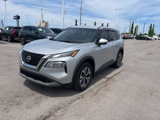 Used 2022 Nissan Rogue SV image 1