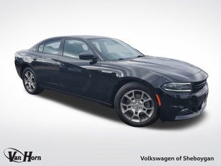 Used 2015 Dodge Charger SXT image 1