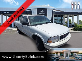 Used 1999 GMC Sonoma SLS w/ Marketing Option Pkg image 1