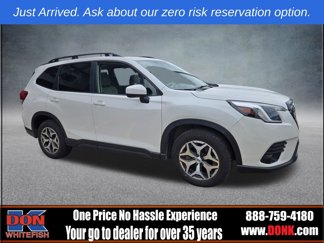 Used 2022 Subaru Forester Premium image 1