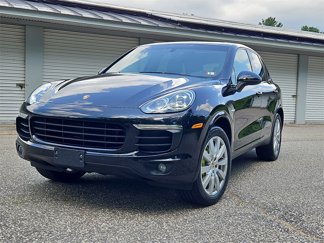 Used 2017 Porsche Cayenne S image 1
