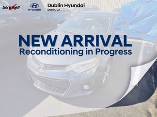 Used 2016 Toyota Corolla LE image 1