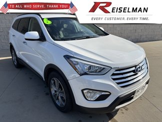 Used 2016 Hyundai Santa Fe SE image 1