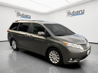 Used 2013 Toyota Sienna Limited image 1