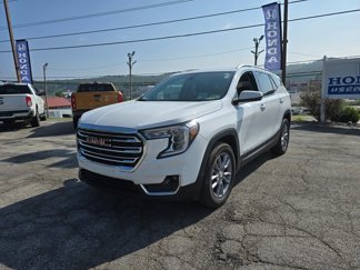 Used 2022 GMC Terrain SLT w/ Tech Package image 1