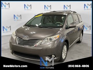 Used 2012 Toyota Sienna image 1