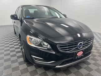 Used 2018 Volvo S60 T5 Inscription image 1