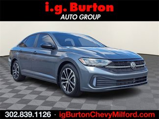 Used 2024 Volkswagen Jetta Sport image 1