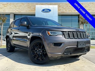 Used 2020 Jeep Grand Cherokee Altitude image 1