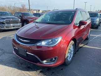 Used 2020 Chrysler Pacifica Touring w/ Cold Weather Group image 1
