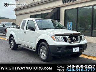 Used 2020 Nissan Frontier S image 1