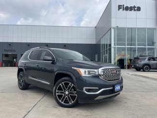 Used 2019 GMC Acadia Denali w/ Technology Package image 1