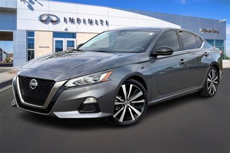 Used 2021 Nissan Altima 2.5 SR w/ SR Premium Package image 1