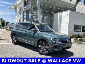 Certified 2020 Volkswagen Tiguan SEL image 1
