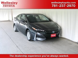 Used 2017 Toyota Prius Prime Premium image 1