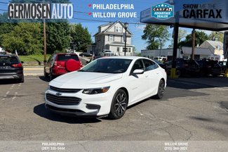 Used 2018 Chevrolet Malibu LT w/ Leather Package image 1