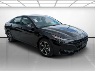 Used 2023 Hyundai Elantra SEL w/ Convenience Package image 1