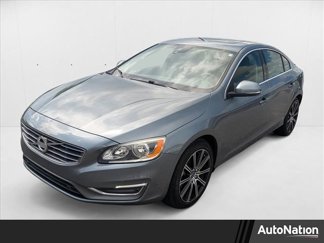 Used 2017 Volvo S60 T5 Inscription image 1