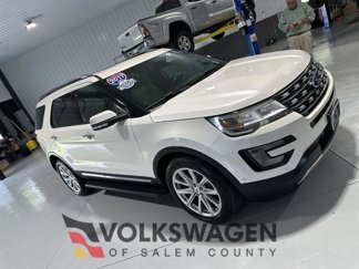 Used 2017 Ford Explorer Limited w/ Equipment Group 303A image 1