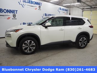 Used 2021 Nissan Rogue SV w/ Premium Package image 1