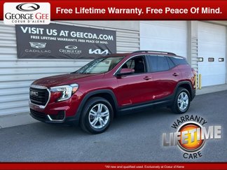 Used 2023 GMC Terrain SLE w/ Driver Convenience Package image 1
