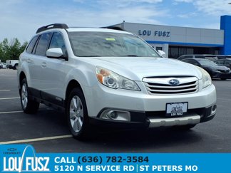 Used 2011 Subaru Outback 2.5i Limited image 1