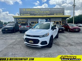 Used 2018 Chevrolet Trax LT w/ Sun & Sound Package image 1