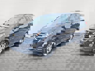 Used 2021 Chevrolet Equinox LT image 1
