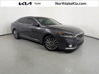 Used 2017 Kia Cadenza Premium image 1