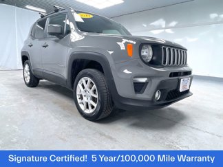 Used 2019 Jeep Renegade Latitude image 1