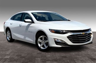 New 2025 Chevrolet Malibu LS image 1