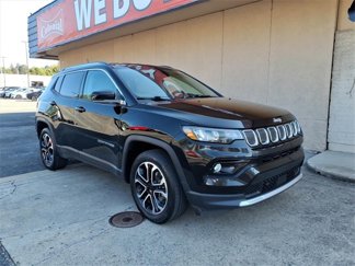 Used 2022 Jeep Compass Limited image 1