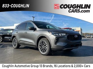 New 2023 Ford Escape SE image 1