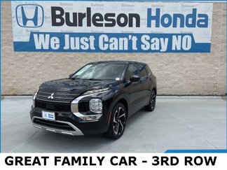 Used 2022 Mitsubishi Outlander SE image 1